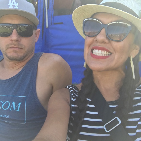 Meet your Posher 💋 - Picture 7 of 8